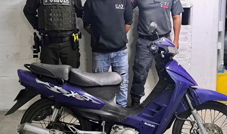 La Policía Nacional capturó a un hombre por falsedad en documento en la comuna siete de Popayán.