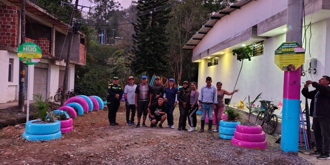 Primer punto de información, ”Todos contra la explotación sexual y violencia infantil”, en Timbío