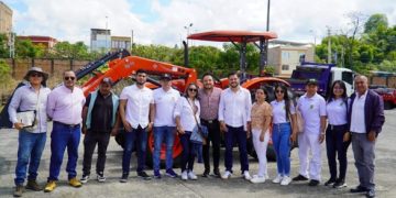 La Alcaldía de Popayán recibe tractor para impulsar el desarrollo agropecuario en el municipio   