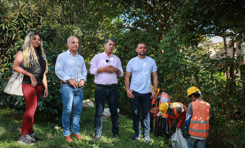 Popayán se mueve por el bienestar de sus comunidades: Jornada de limpieza en la quebrada La Monja