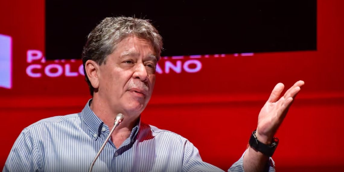 “Fiesta de pocos días y hambre hacia el futuro”: presidente de la Andi ruce Mac Master sobre aumento del salario mínimo