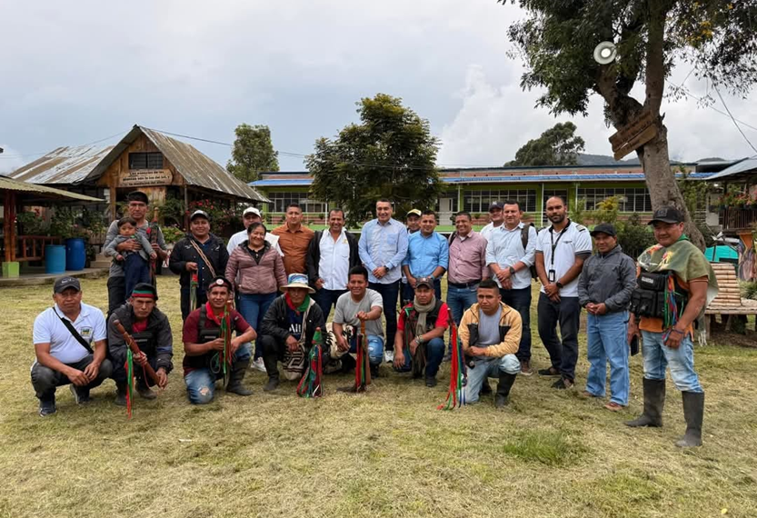 Gobernador participó en la posesión de autoridades ancestrales en Páez