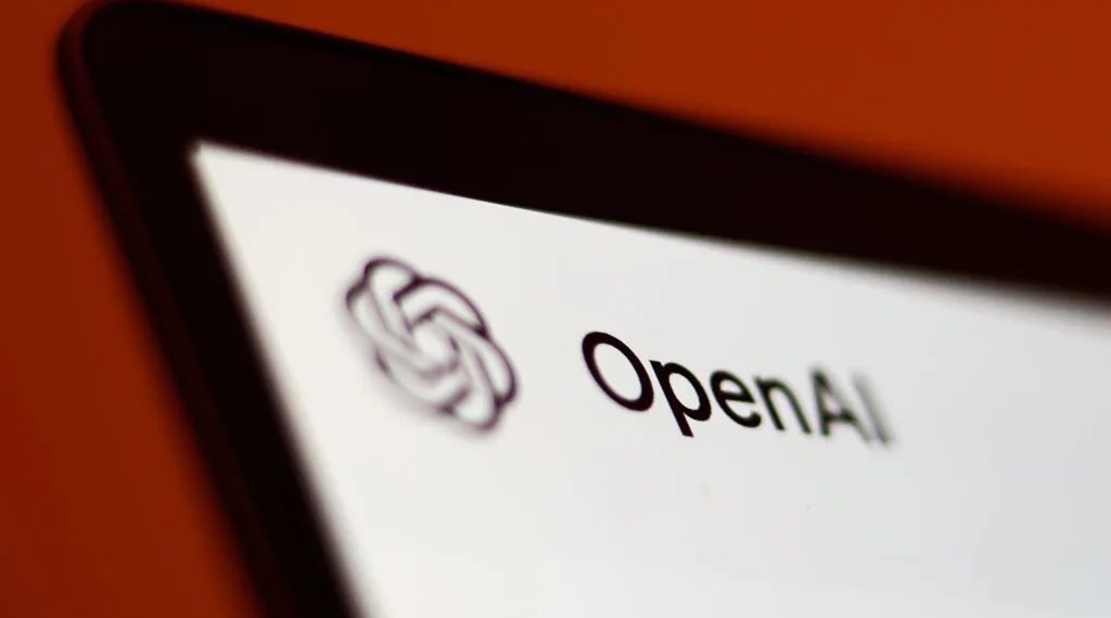 Todo listo OpenAI se une a SoftBank y Oracle en megaproyecto de centros de datos