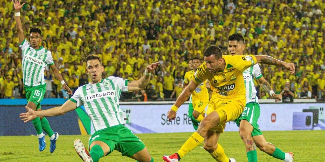 Aunque Bucaramanga mostró entereza, un penalti definió el título a favor de Nacional