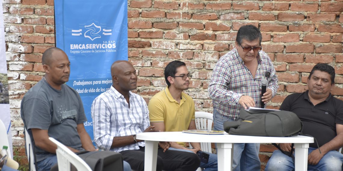 Más de 500 habitantes del barrio La Esmeralda serán beneficiados con proyecto de alcantarillado en Guachené