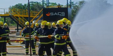 Escuela 59: 320 bomberos de 14 países se entrenarán en Cartagena para enfrentar emergencias industriales