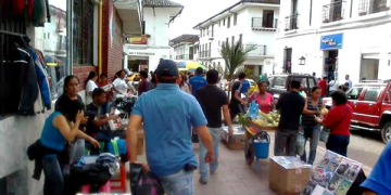 *La eterna batalla: ¿Un lugar digno para los vendedores ambulantes?*