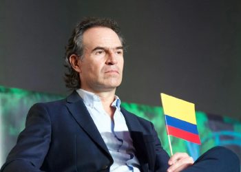 ¿Retórica Política o Triste Realidad? La Controversia de Fico contra Petro