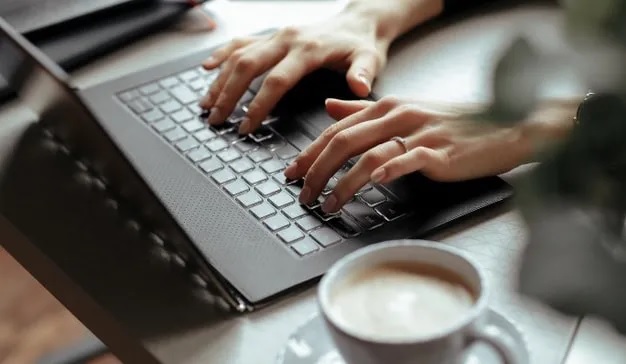 *La responsabilidad de informar: Construyendo o destruyendo realidades*