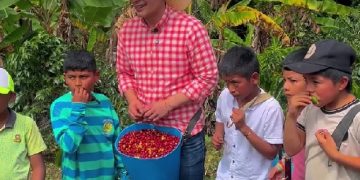 La Semilla de la Educación en Cada Grano de Café del Cauca