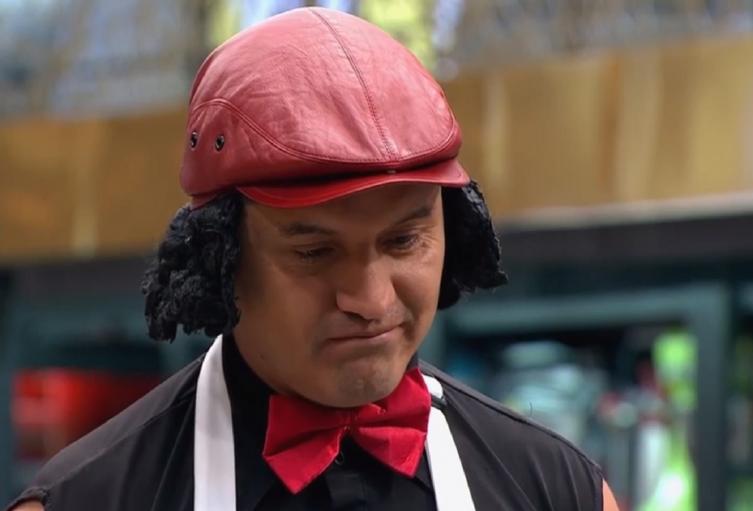 El Telón Baja Temporalmente: Preocupación por la Salud de Hassam