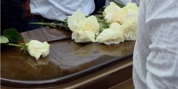 *Una Hija del Cauca que Sirvió con Sonrisa y Corazón*