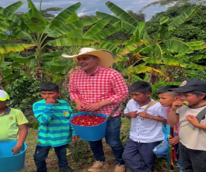 La Taza que Conecta: El Café del Cauca, un Proyecto Educativo con Aroma Global
