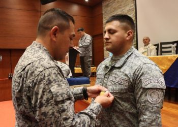 Honor y Compromiso: La Inspiración del Soldado Quistanchala