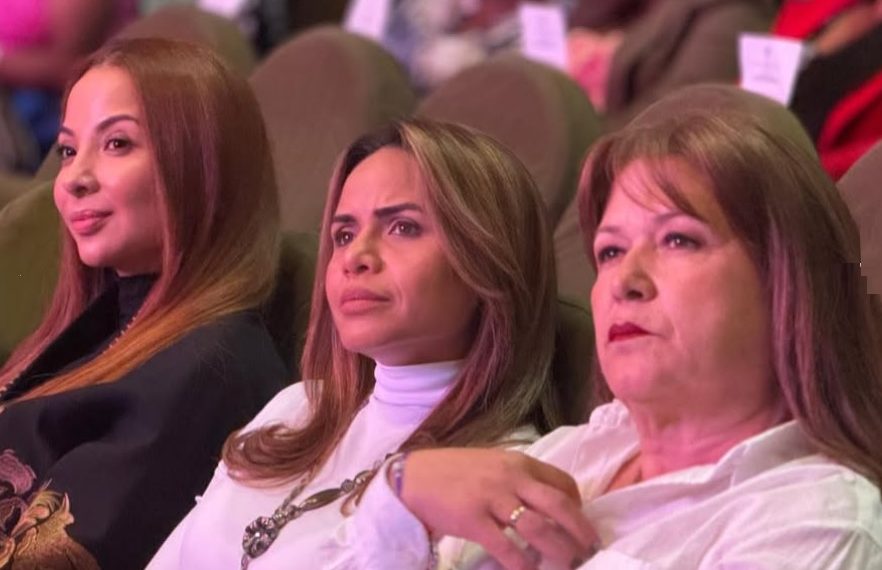 La Esencia de Ser Mujer Caucana: Cuidar y Transformar desde el Corazón