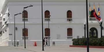 *¡Se Calienta la Política en Popayán! La Guerra de Poderes en la Alcaldía*