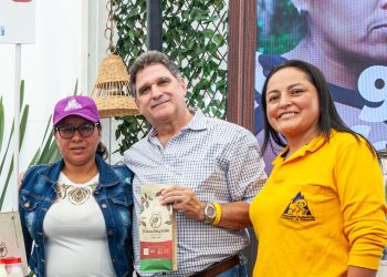El Aroma de la Equidad: El Café Femenino Impulsa el Liderazgo y el Desarrollo en el Cauca
