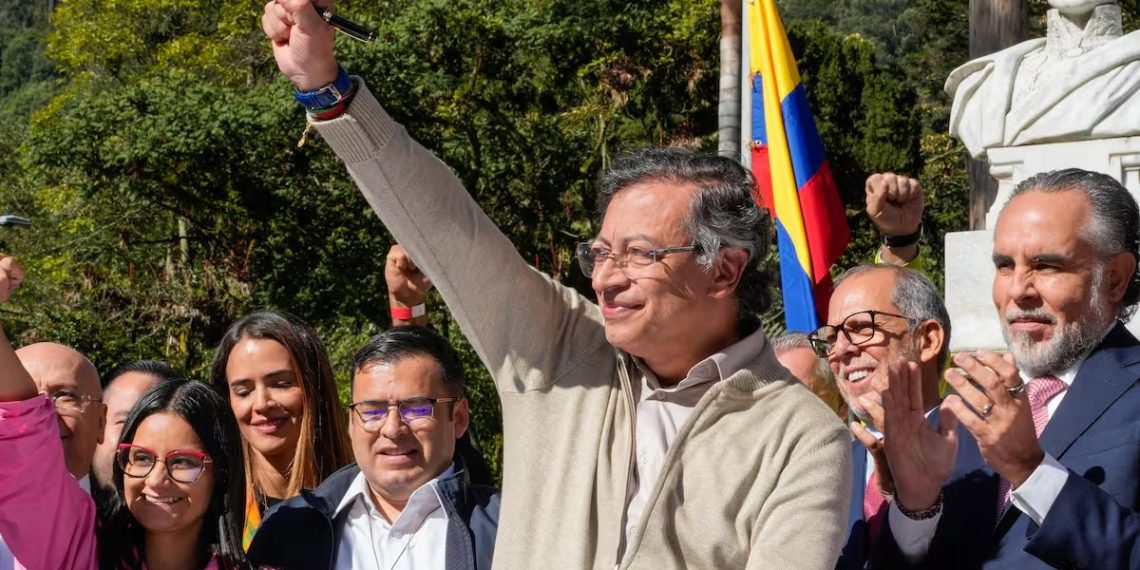 El despertar de un derecho: La noche vuelve a las 7:00 p.m.