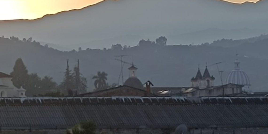 *El Puracé y su Fumarola: ¿Alerta de la Naturaleza o Grito de Unidad para el Cauca?*