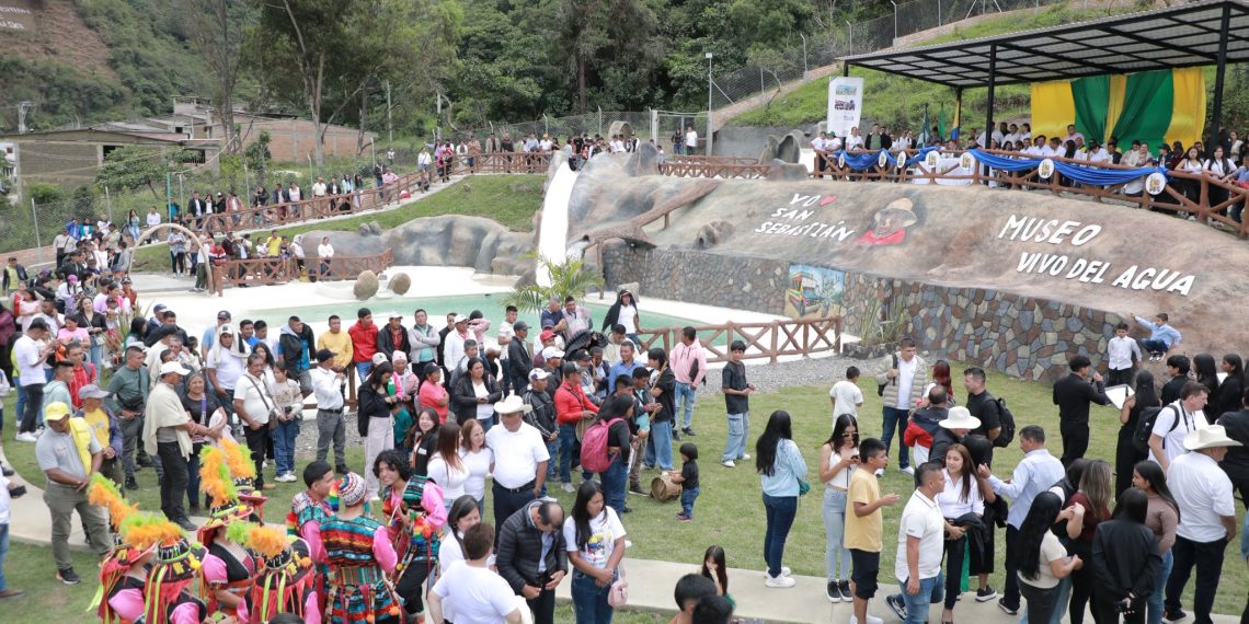 El Macizo Colombiano: Donde el agua aprende a contar su historia