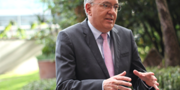 De la Bonanza al Racionamiento: El Precio de la Improvisación