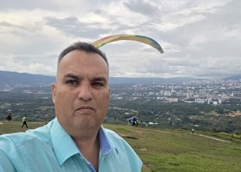 *Periodismo en Contravía: No somos siervos de nadie*