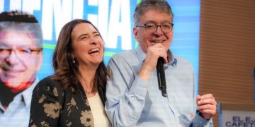 *La Urgencia de la Coherencia: El Corazón y la Mente en la Urna*