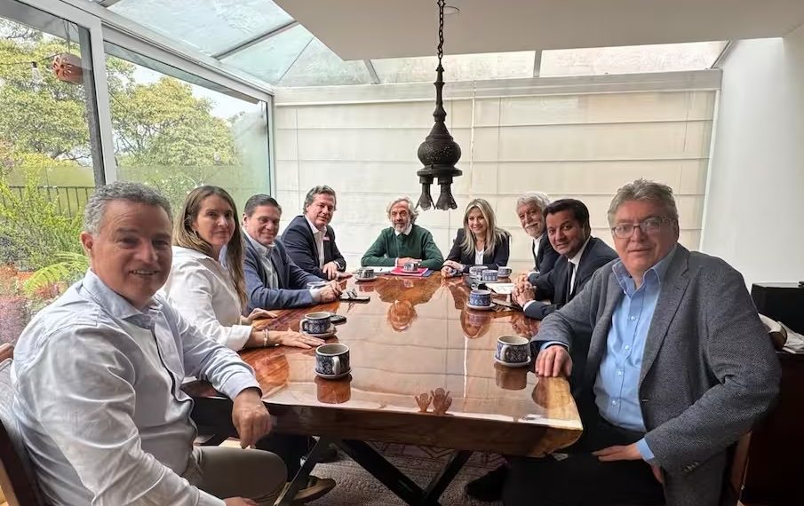 El Renacimiento de la Esperanza: Oviedo y Valencia hacia la “Seguridad Total”