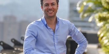 El “Zar de la Salud” y la Política del Espectáculo