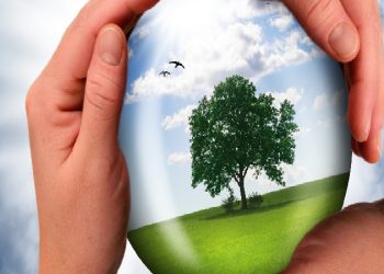 El Día Cívico del 17 Abril: ¿Un respiro real o un saludo a la bandera?