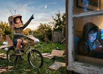 *El Regreso de los Astronautas de Cartón: ¿Hacia dónde mira la infancia?*